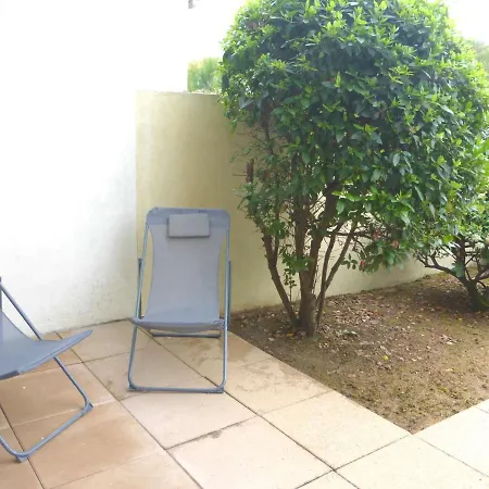 Appartement 2 pièces, 3 couchages, piscine chauffée, proche plage et commerces à Bretignolles-sur-Mer - FR-1-224A-45