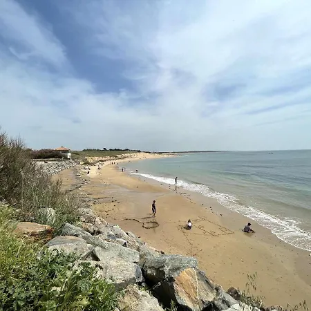 Appartement 2 pièces, 3 couchages, piscine chauffée, proche plage et commerces à Bretignolles-sur-Mer - FR-1-224A-45 *