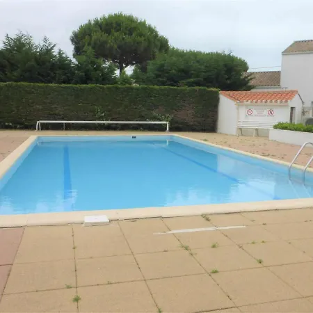 شقة Appartement Avec Piscine Et Parking A 650M De La Plage, Bretignolles-Sur-Mer - Fr-1-224A-45 Brétignolles-sur-Mer